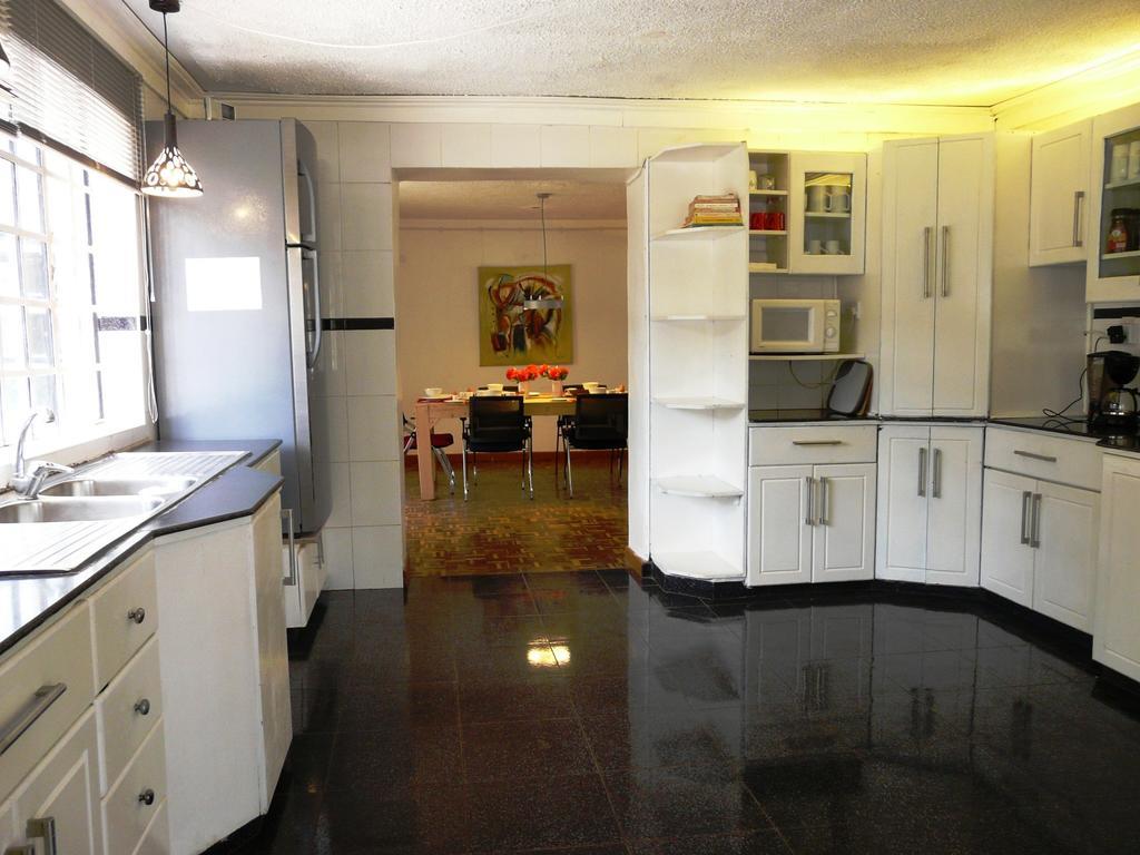 Maison Mitwaba Nairobi Kültér fotó